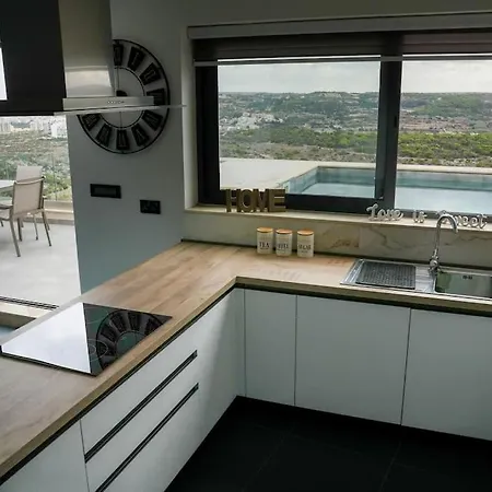 Lux Sea&country Views With Pool