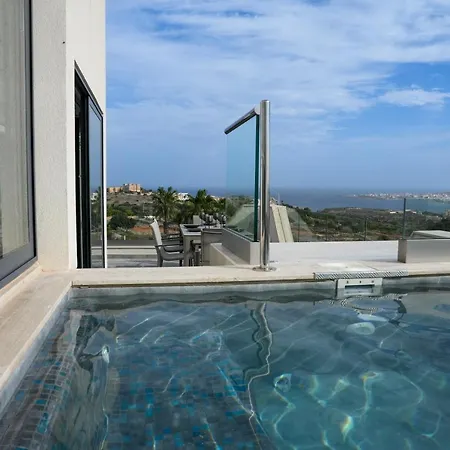 Lux Sea&country Views With Pool Apartment