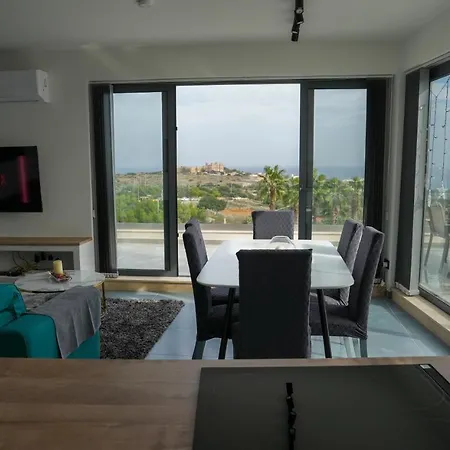 דירה Lux Sea&country Views With Pool